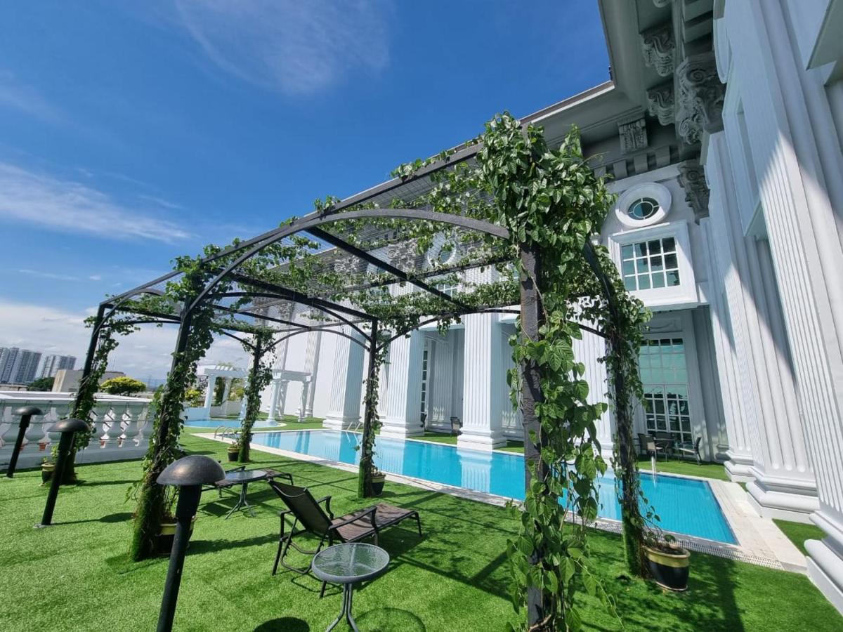 Grand Swiss-Belhotel Melaka Malacca Exterior foto
