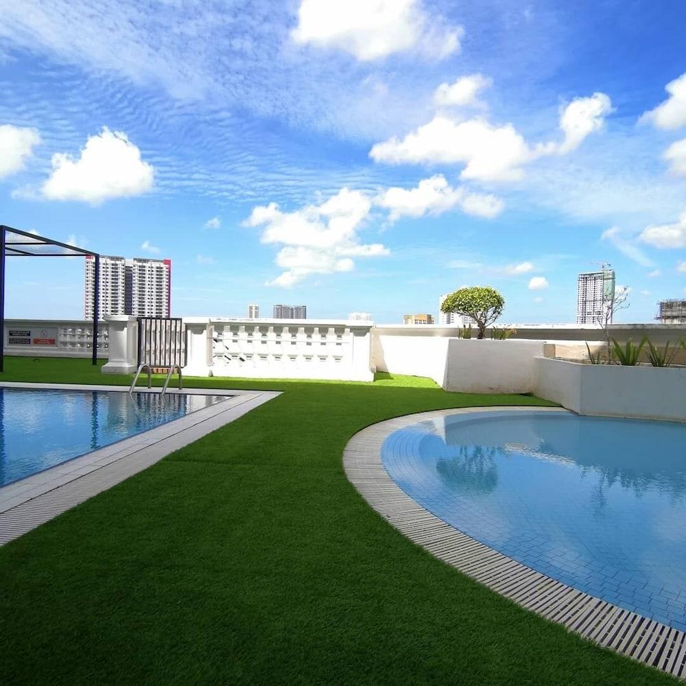 Grand Swiss-Belhotel Melaka Malacca Exterior foto