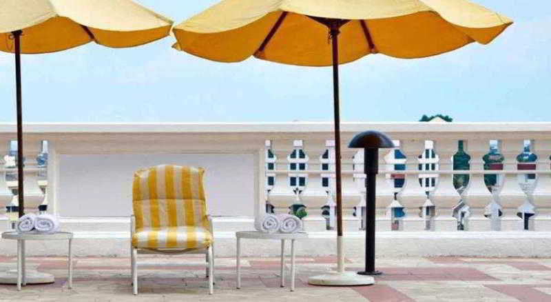 Grand Swiss-Belhotel Melaka Malacca Exterior foto
